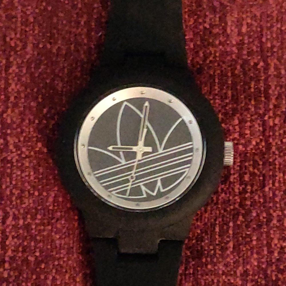 Amaze-Zing (B4) Sale!! #218 Adidas Watch